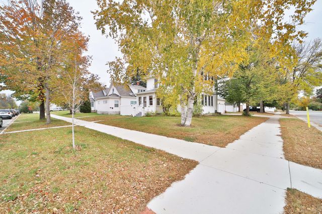 721 S 7th Street, Brainerd, MN 56401