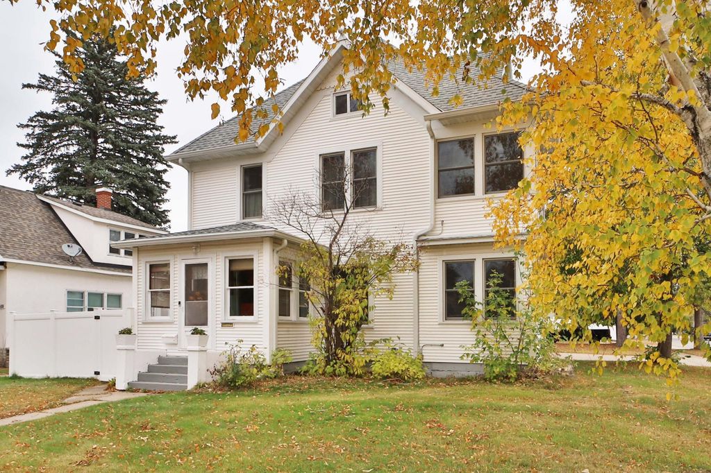 721 S 7th Street, Brainerd, MN 56401