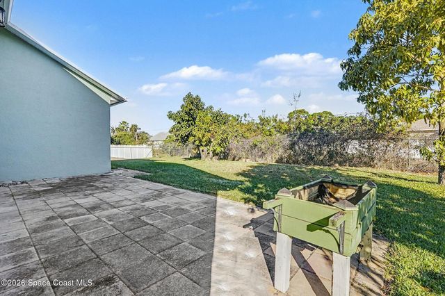 755 Raleigh Road SE, Palm Bay, FL 32909