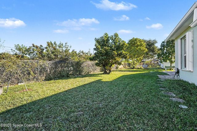 755 Raleigh Road SE, Palm Bay, FL 32909