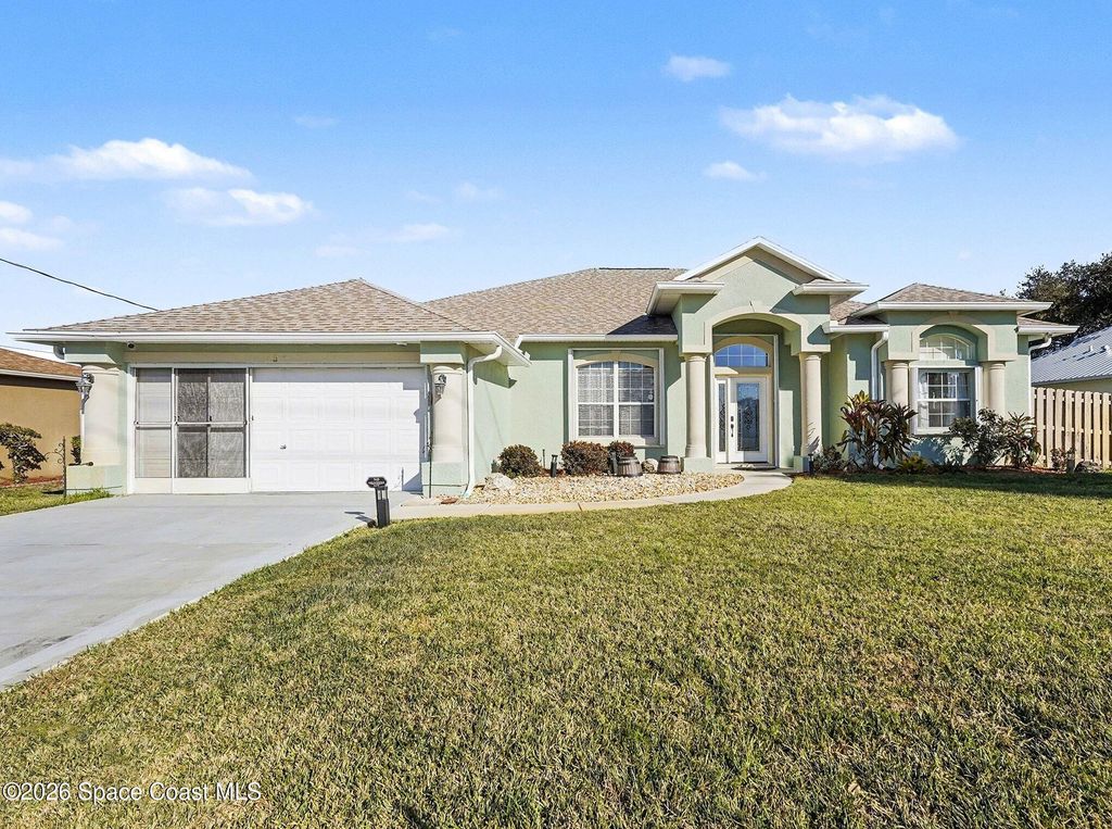 755 Raleigh Road SE, Palm Bay, FL 32909