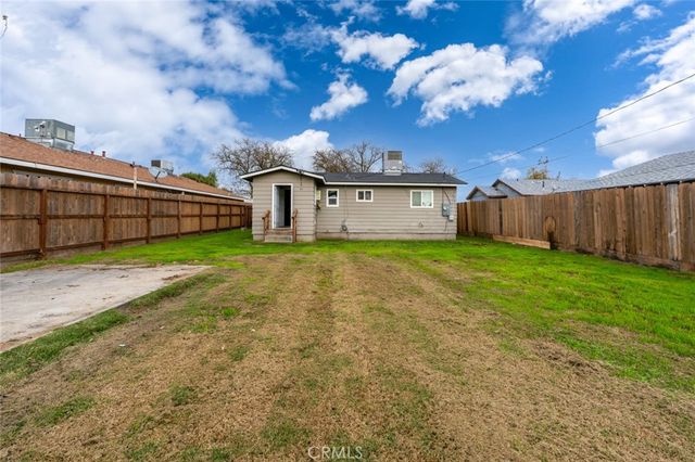 92 E 12th, Merced, CA 95341
