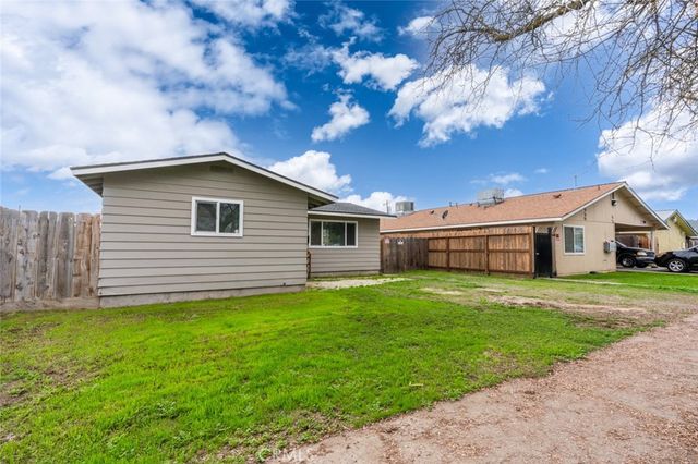 92 E 12th, Merced, CA 95341