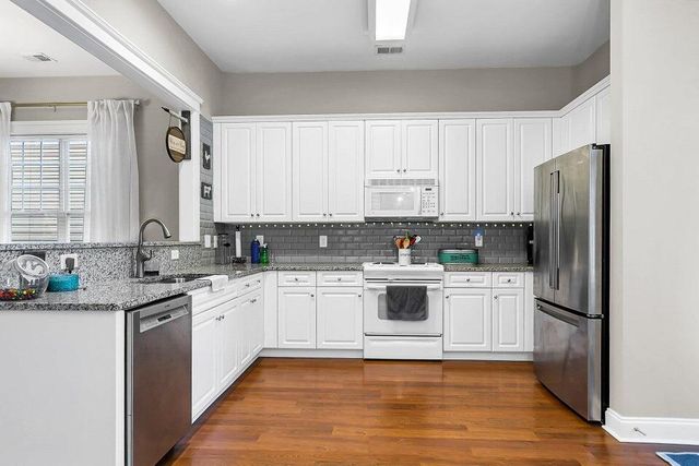 324 Barberry Street, Summerville, SC 29483