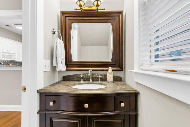 324 Barberry Street, Summerville, SC 29483