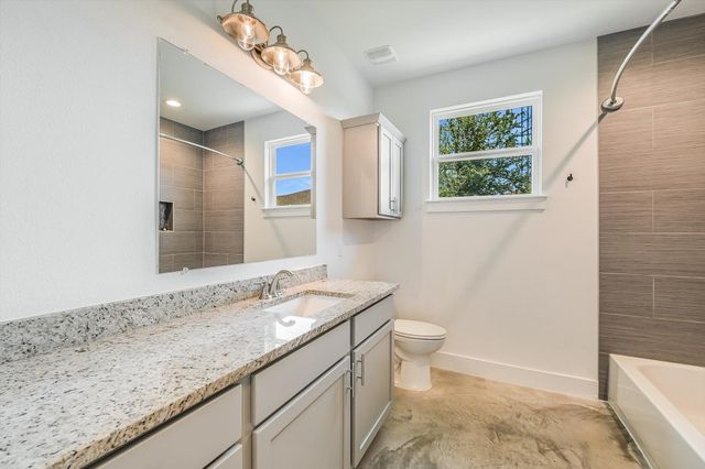 10201 Thomas LN, Dripping Springs, TX 78620