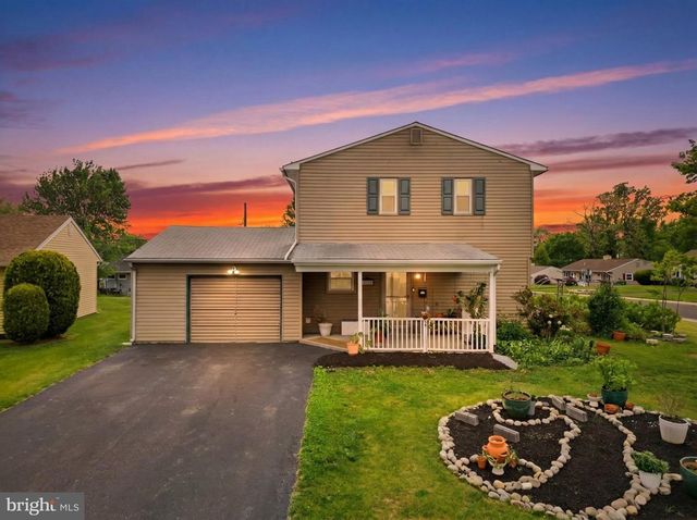 342 CHELSEA RD, Fairless Hills, PA 19030