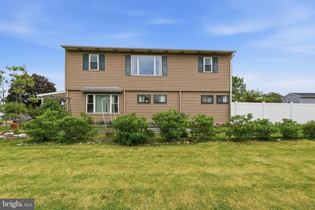 342 CHELSEA RD, Fairless Hills, PA 19030