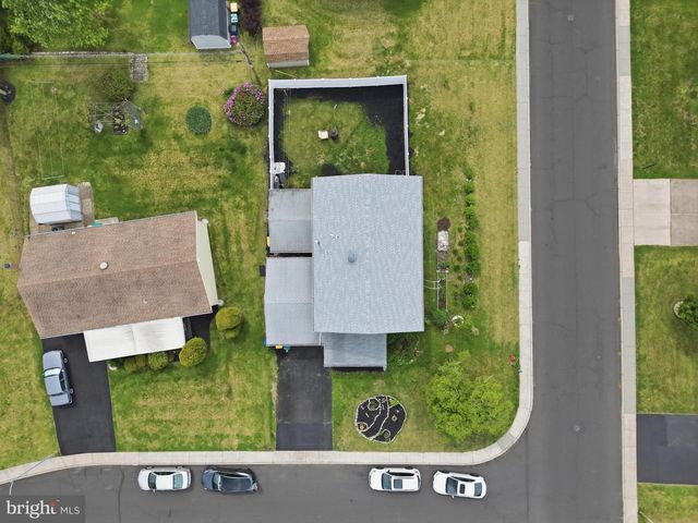 342 CHELSEA RD, Fairless Hills, PA 19030