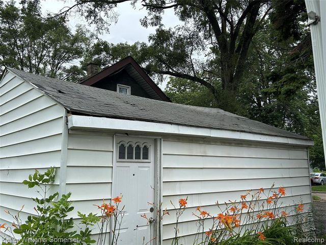 11376 Rivard Avenue, Warren, MI 48089