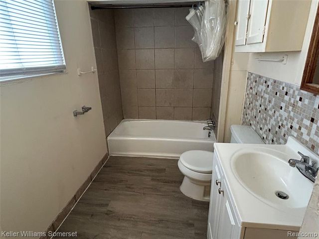 11376 Rivard Avenue, Warren, MI 48089