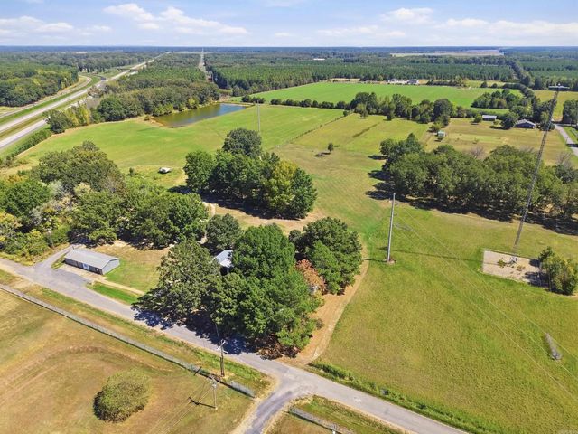 110 bradford Lane, Mcrae, AR 72102