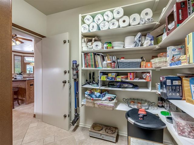 905 Stone Creek Boulevard, Yukon, OK 73099