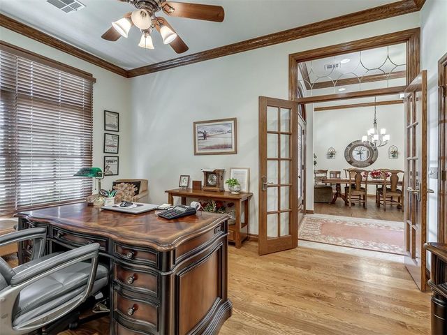 905 Stone Creek Boulevard, Yukon, OK 73099