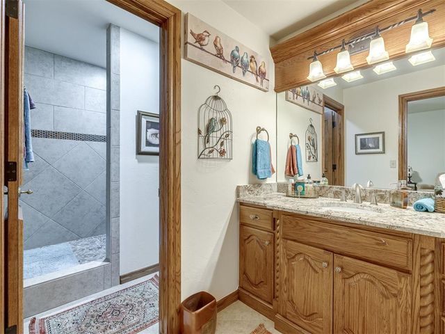 905 Stone Creek Boulevard, Yukon, OK 73099