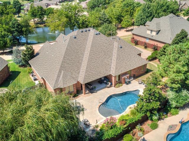 905 Stone Creek Boulevard, Yukon, OK 73099