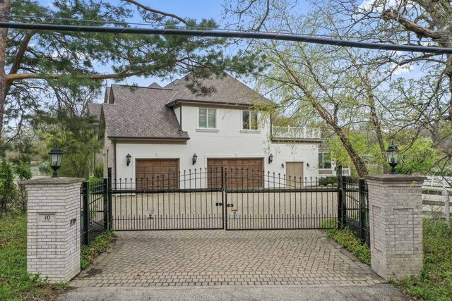 10 Old Hart Road, Barrington Hills, IL 60010