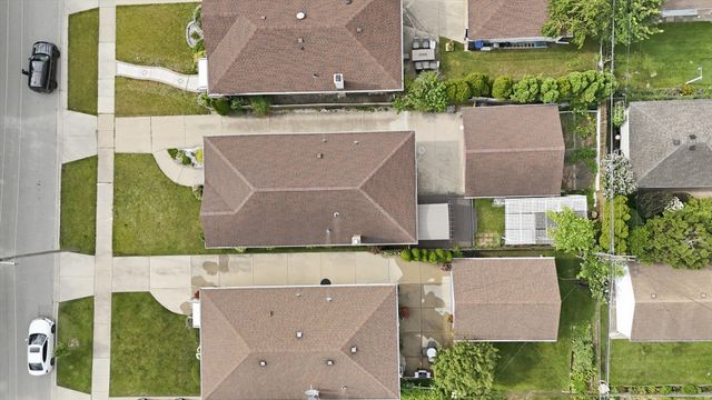 4620 N Ozanam Avenue, Norridge, IL 60706