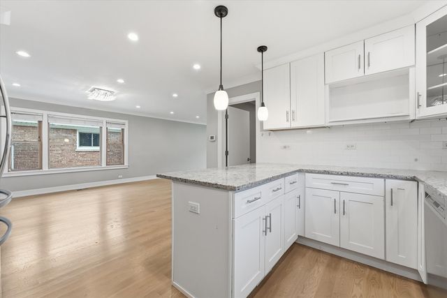 4620 N Ozanam Avenue, Norridge, IL 60706