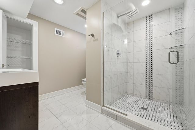 4620 N Ozanam Avenue, Norridge, IL 60706