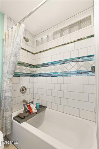 1122 Highway 107, Jonesborough, TN 37659