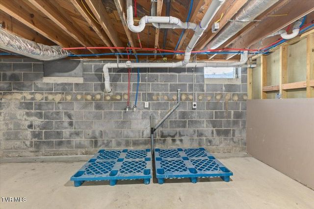 1122 Highway 107, Jonesborough, TN 37659