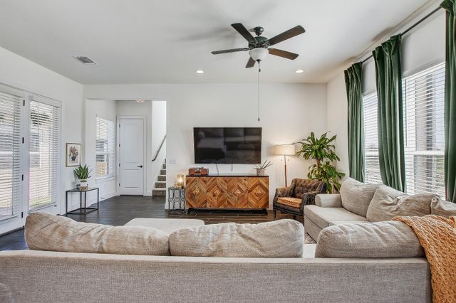 9208 Apogee BLVD, Austin, TX 78744