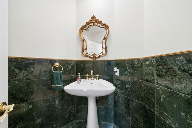 4306 Michel Court, Murrysville, PA 15668