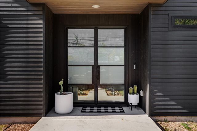 108 Comal ST, Austin, TX 78702