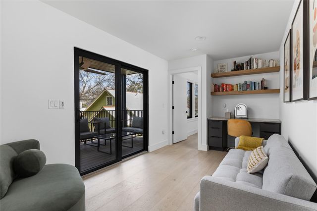 108 Comal ST, Austin, TX 78702