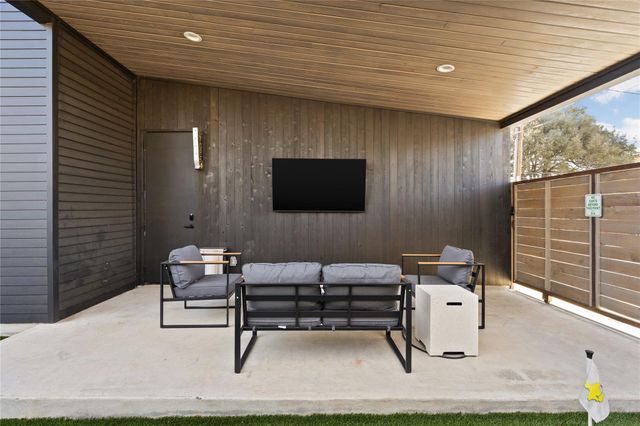 108 Comal ST, Austin, TX 78702