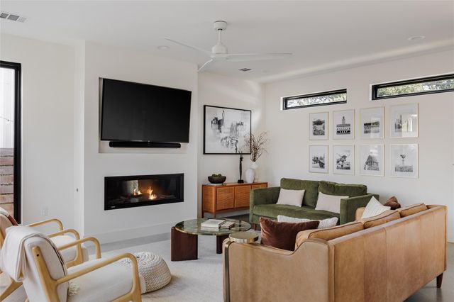 108 Comal ST, Austin, TX 78702