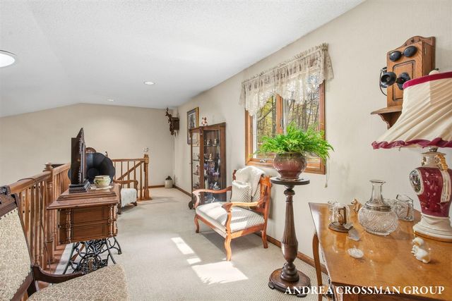17239 Quail Creek Drive, Spring Lake, MI 49456