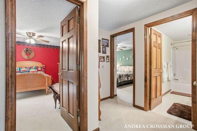 17239 Quail Creek Drive, Spring Lake, MI 49456