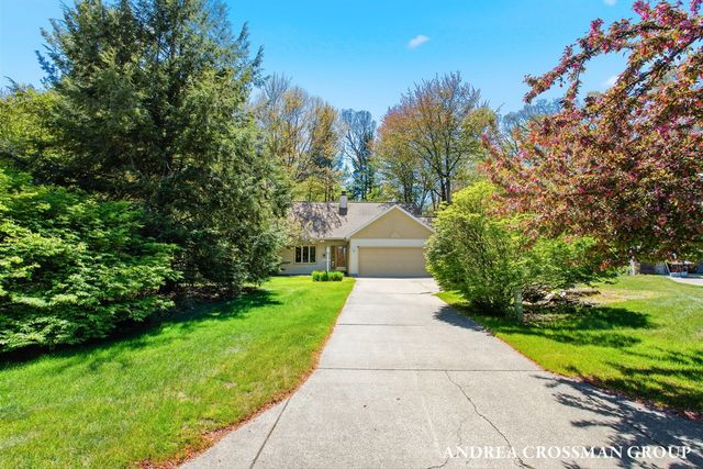 17239 Quail Creek Drive, Spring Lake, MI 49456