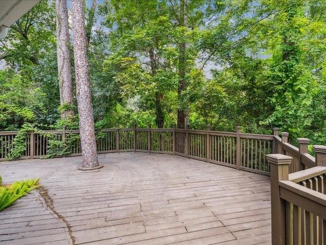 440 Hollow Drive, Houston, TX 77024