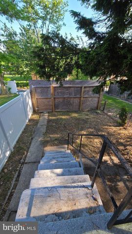 1239 WALTERS AVE, Baltimore, MD 21239