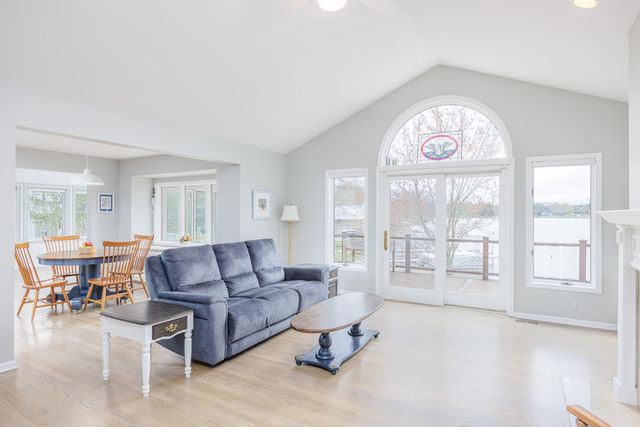 3757 Lake Lapeer Drive, Metamora, MI 48455