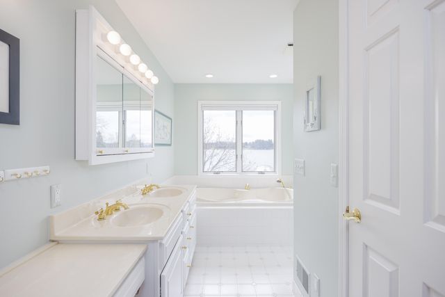 3757 Lake Lapeer Drive, Metamora, MI 48455