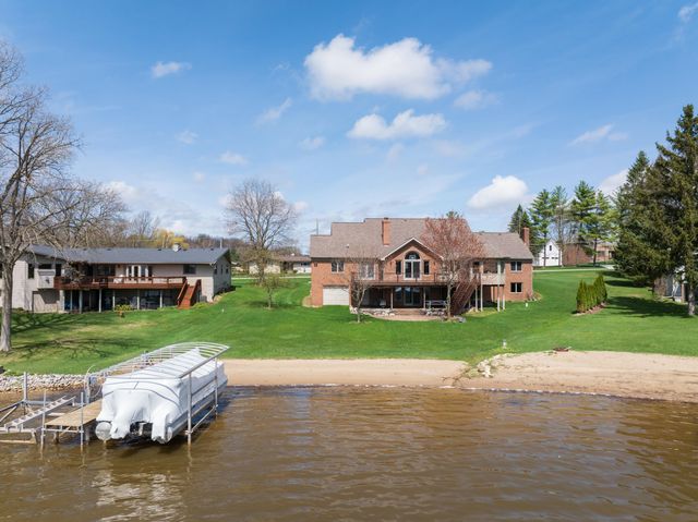 3757 Lake Lapeer Drive, Metamora, MI 48455