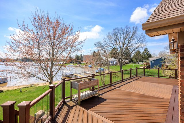 3757 Lake Lapeer Drive, Metamora, MI 48455