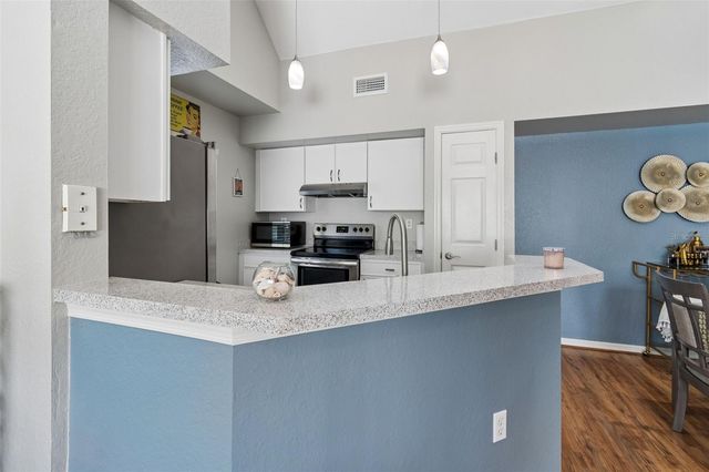 10576 WINDSOR LAKE COURT 41, Tampa, FL 33626