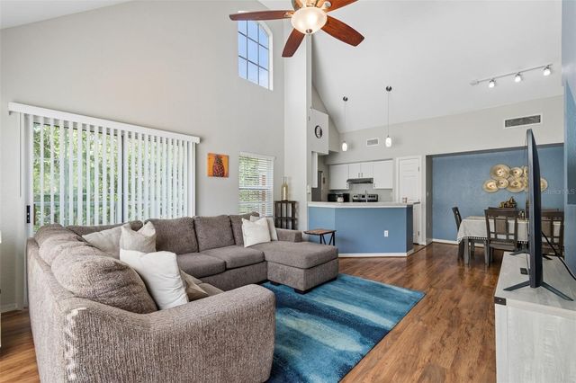 10576 WINDSOR LAKE COURT 41, Tampa, FL 33626