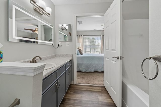 10576 WINDSOR LAKE COURT 41, Tampa, FL 33626