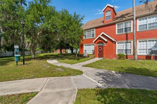 10576 WINDSOR LAKE COURT 41, Tampa, FL 33626