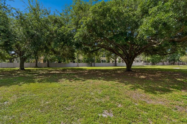 10576 WINDSOR LAKE COURT 41, Tampa, FL 33626