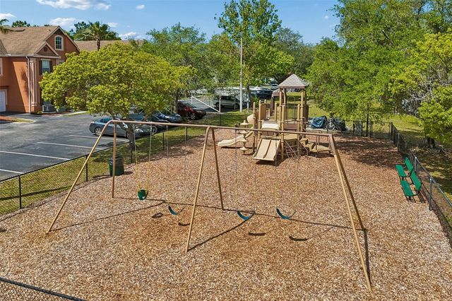 10576 WINDSOR LAKE COURT 41, Tampa, FL 33626