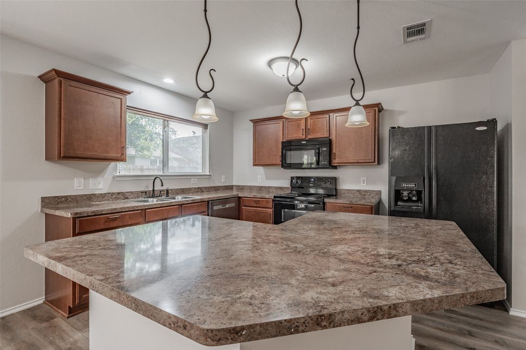 9417 Tierra Verde Drive, Fort Worth, TX 76177 — photo 3