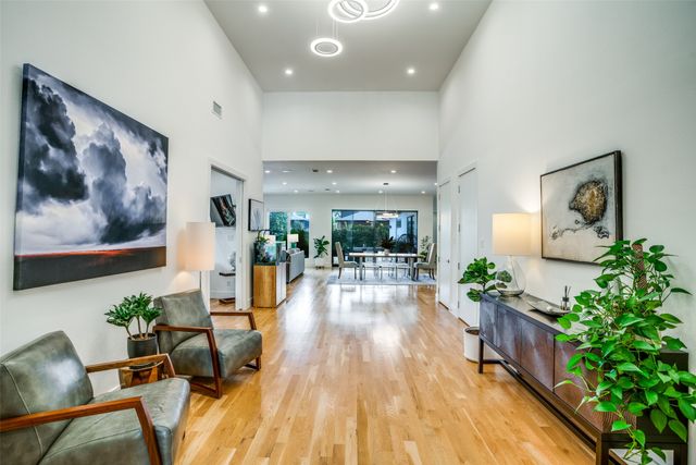3766 Manana Drive, Dallas, TX 75220