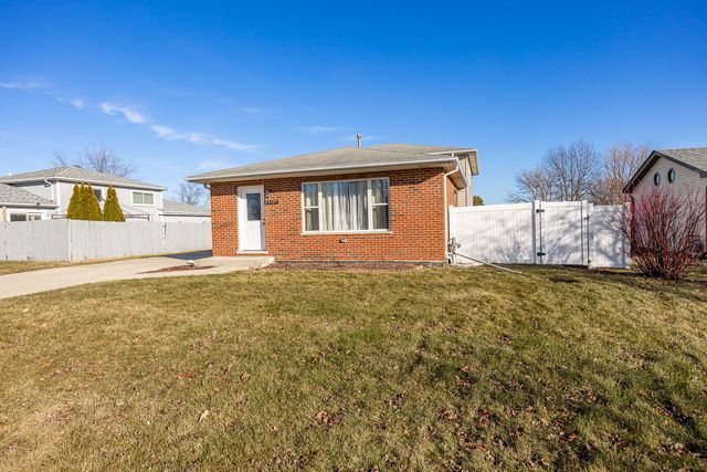 25727 S Mccorkle Avenue, Monee, IL 60449